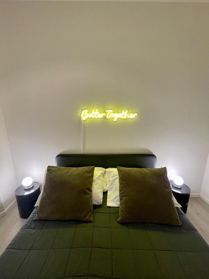 Bed & Breakfast 4 Balconi Paladini E Lecce