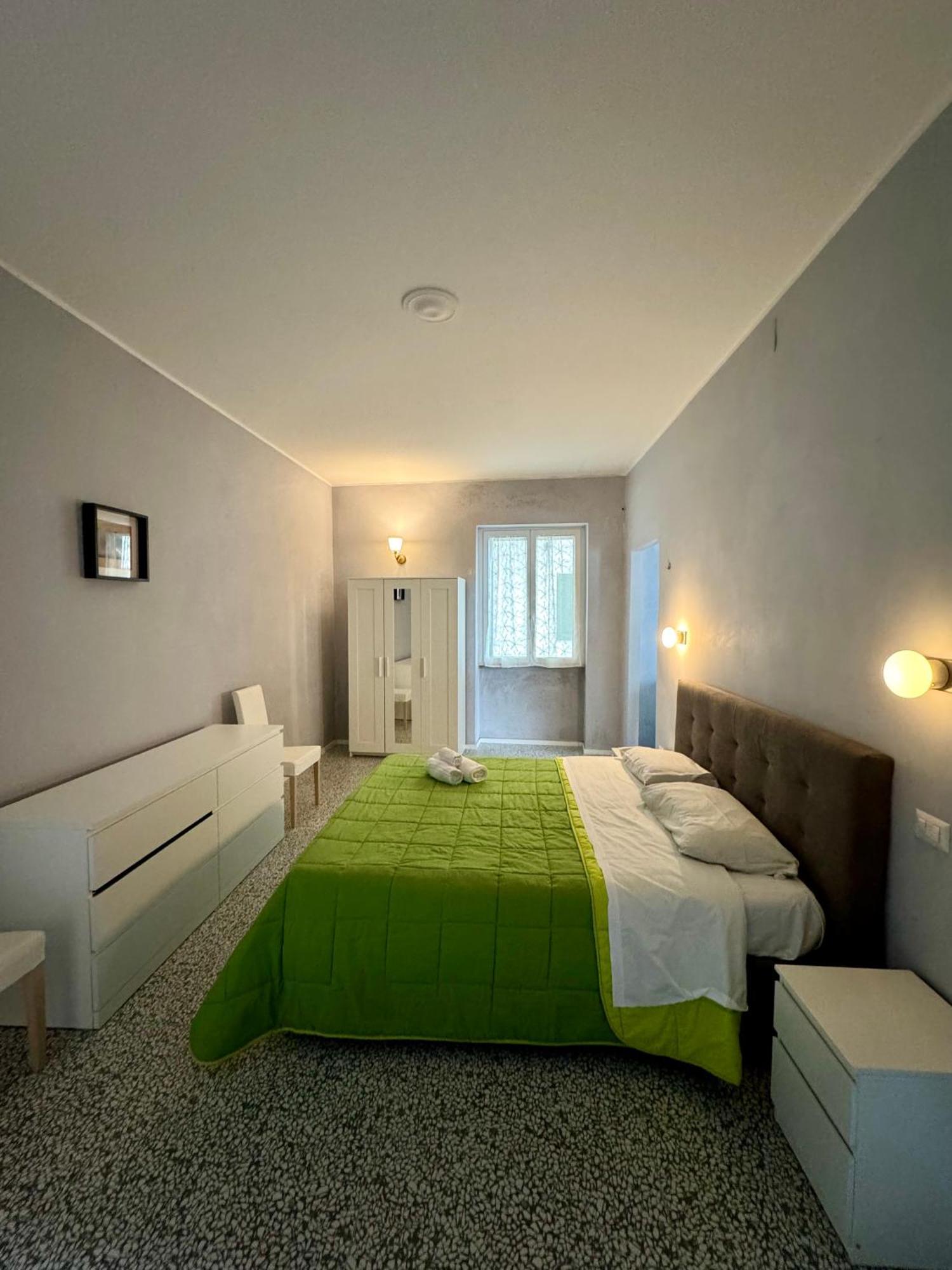 Bed & Breakfast 4 Balconi Paladini E *