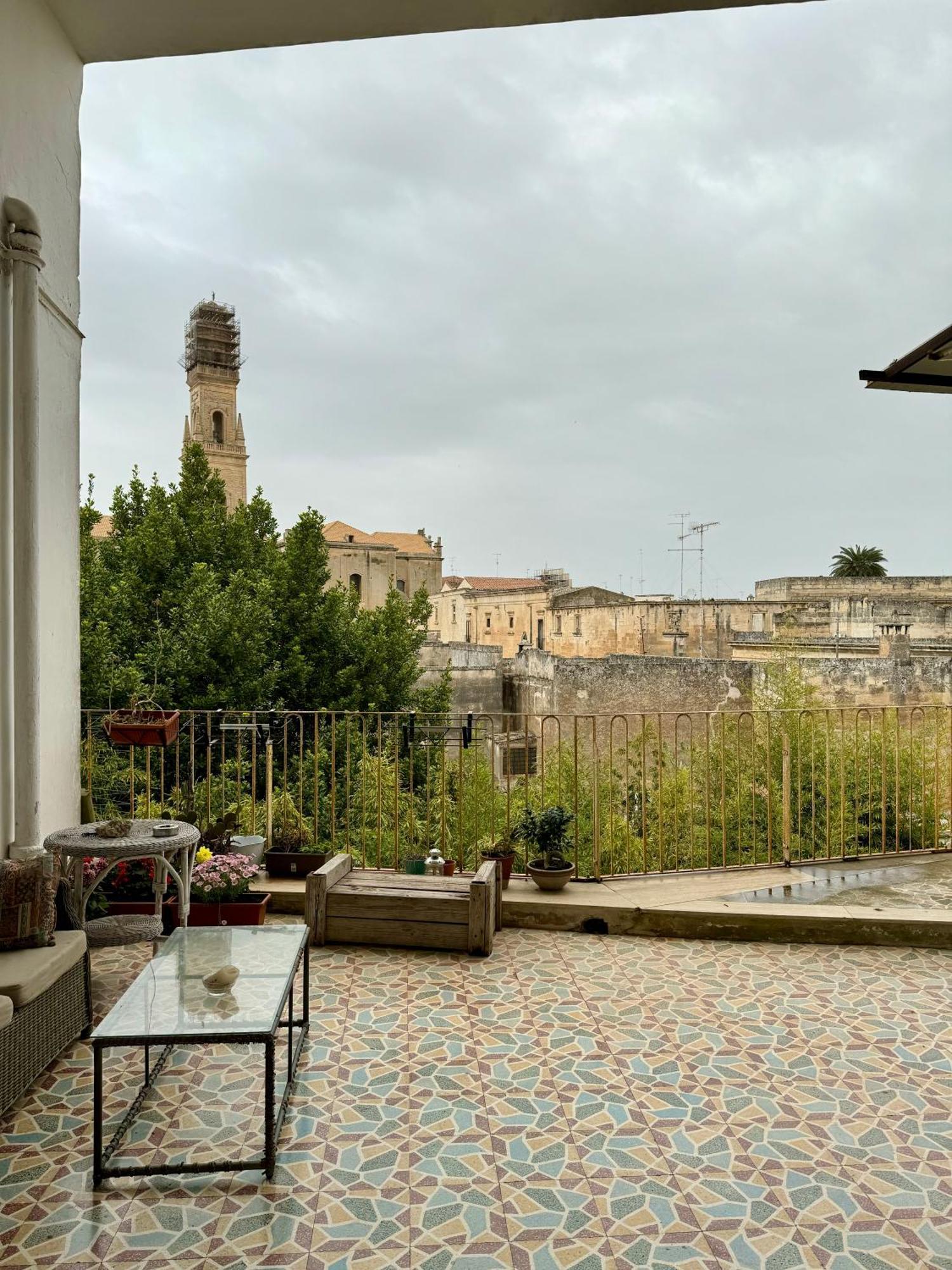 Bed & Breakfast 4 Balconi Paladini E *
